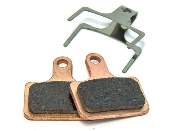 CLARKS VRX862 metalinės diskinių stabdžių kaladėlės, skirtos Shimano/Tektro/TRP/Clarks (Shimano Dura Ace BR-R9170, Ultegra BR-R8070, 105 BR-R7070, BR-RS505, Tiagra BR-4770, XTR BR-M9100, BR-M9110, XT BR-M8110, SLX BR-M7110, GRX BR-RX810/Tektro HD-R310)