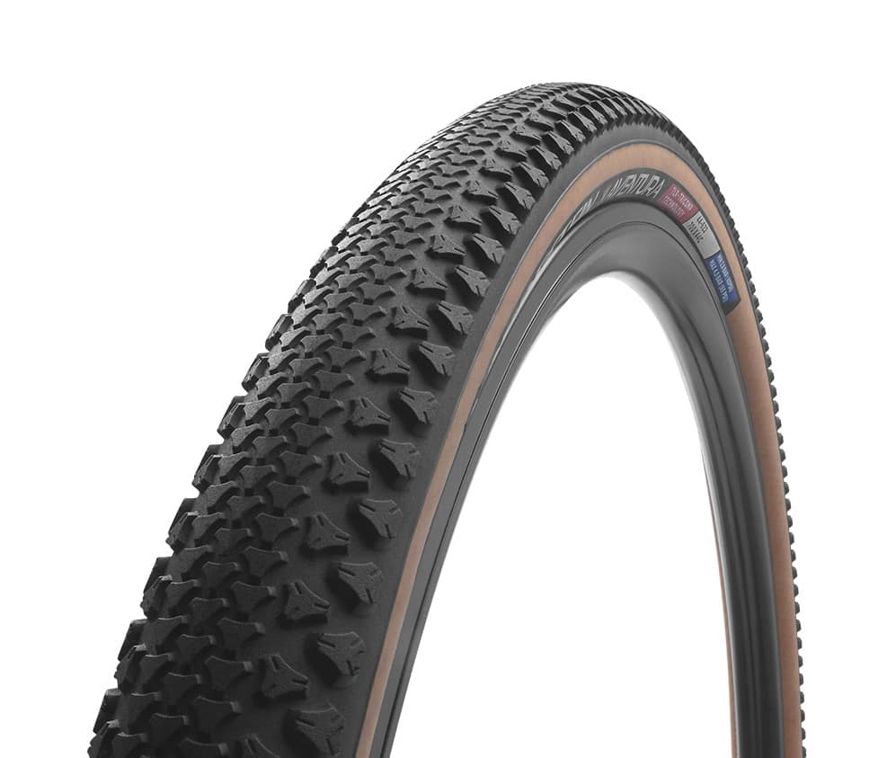 Opona gravel VREDESTEIN Aventura, 28" 700x38C (38-622), Zwijana, TPI120, 450g, TLR, Czarna-Transparenta (NEW)