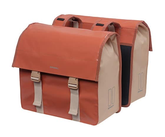 Sakwa podwójna BASIL URBAN LOAD DOUBLE PANNIER BAG 48-53L, Universal Bridge System, 100% wodoodporna, terra red/rose (NEW)