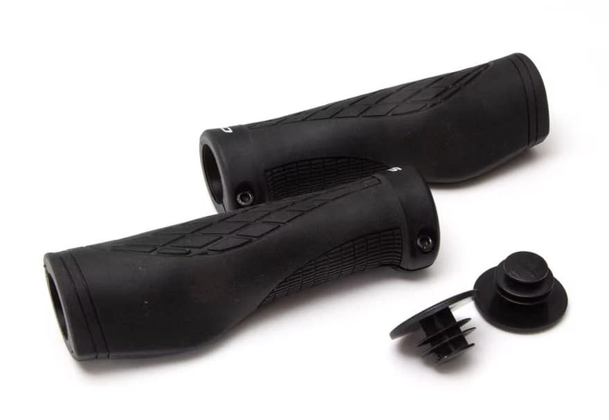 Chwyty kierownicy CLARKS CE-324, Ergonomiczne 130mm, Pierścień blokujący Lock-On, Czarne (NEW)