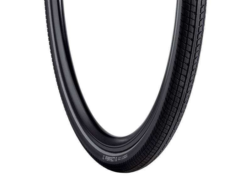 Opona e-bike/trekking  VREDESTEIN Perfect E-Trekking, 26"x1.75 (47-559), Drut, Wkładka antyprzebiciowa, Czarna + Refleks (NEW).