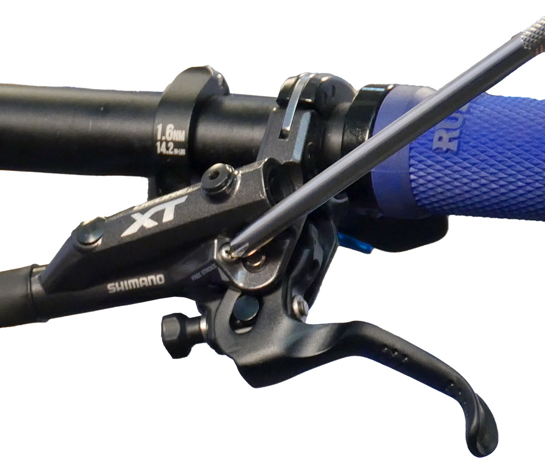 Free stroke adjustment screw