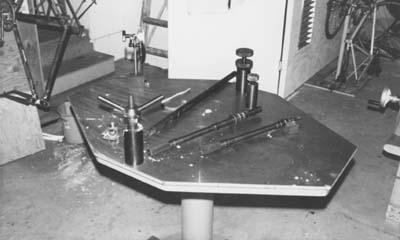 Frame builder "frame table" for checking entire frame alignment