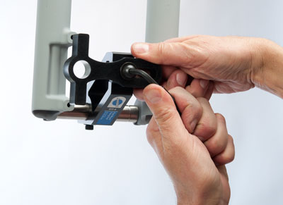 Figure 8. Postion wing of cutter arm over post mounts