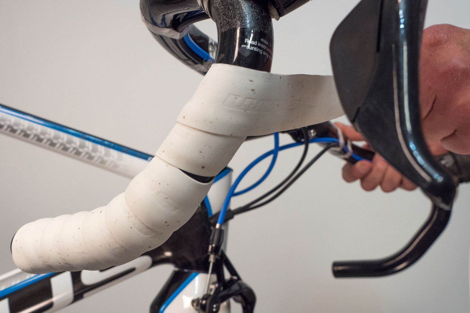 Watch overlap on the curve of the bar where gaps may appear