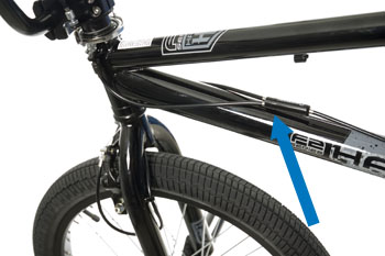Figure 6. Dual cable routed into one primary cable that continues to the rear brake