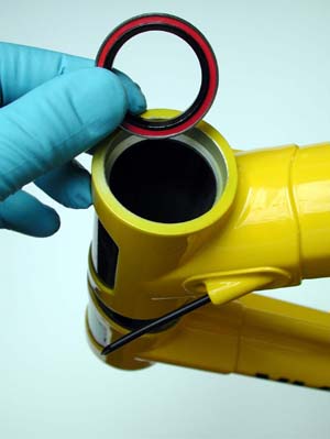Figure 4. Head tube for an integrated headset