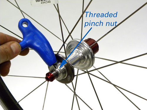 zipp-threadedpinchnut