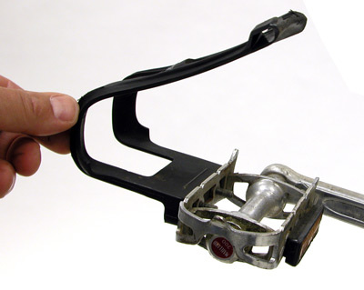 Figure 4. Correct fitting of the strap to the buckle