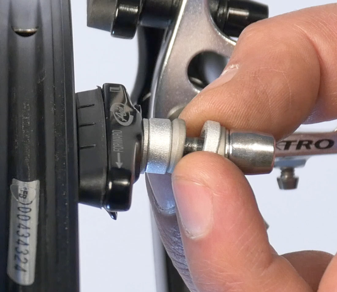Spacers of the threaded stud system