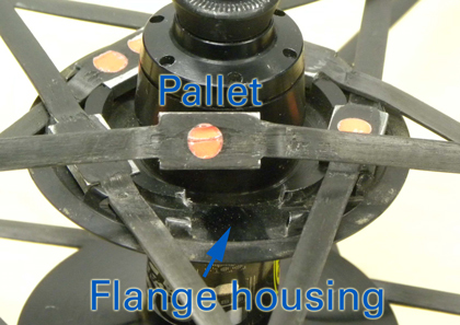 Pallet and flange housing of Mavic Cosmic Carbon hub system